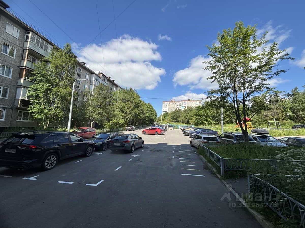 Россия, Мурманск, улица Героев Рыбачьего, 13, фото 12