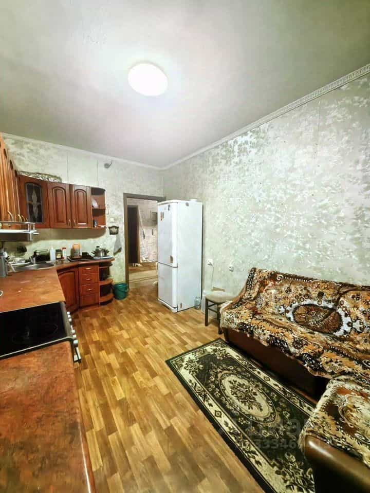 Россия, Новосибирск, Тополёвая улица, 16, фото 3