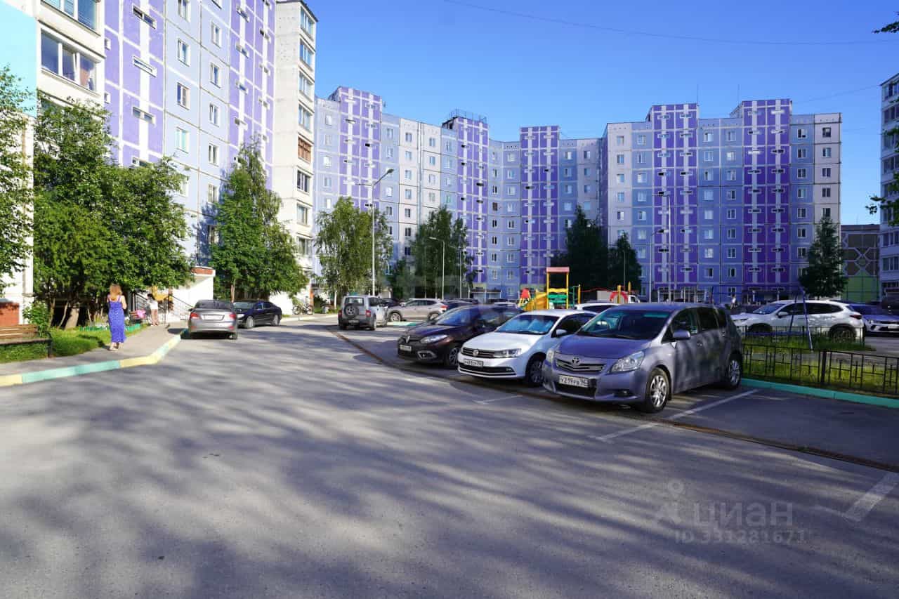 Россия, Ханты-Мансийский автономный округ — Югра, Нягань, 2-й микрорайон, 24