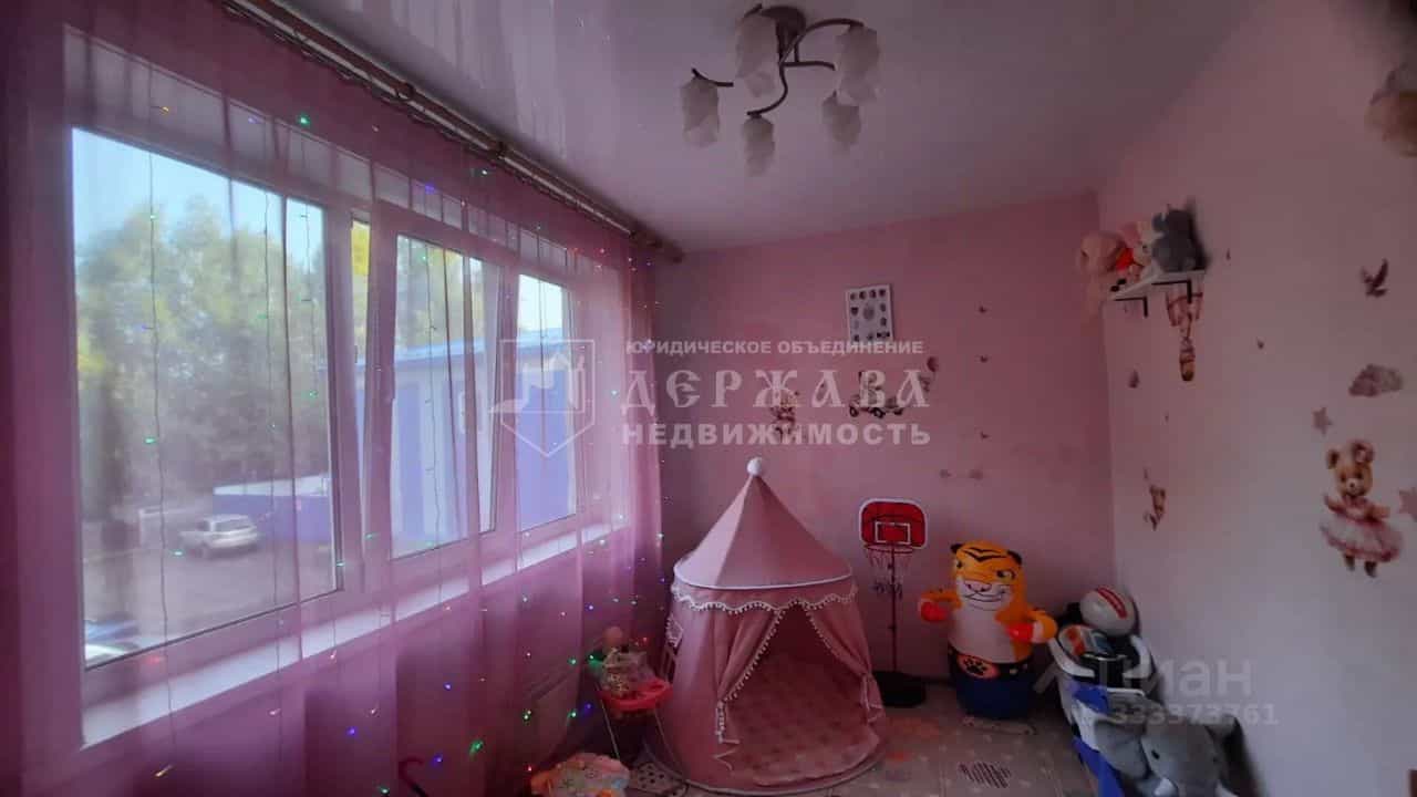 Россия, Кемеровская область — Кузбасс, Междуреченск, Октябрьская улица, 22, фото 6