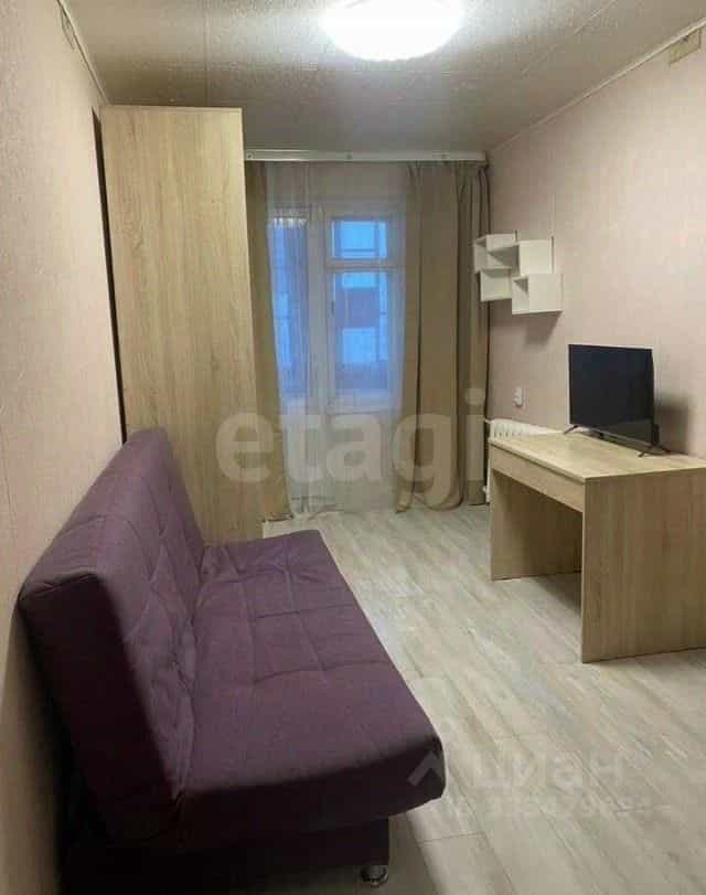 Россия, Тюменская область, Тобольск, 6-й микрорайон, 37, фото 3