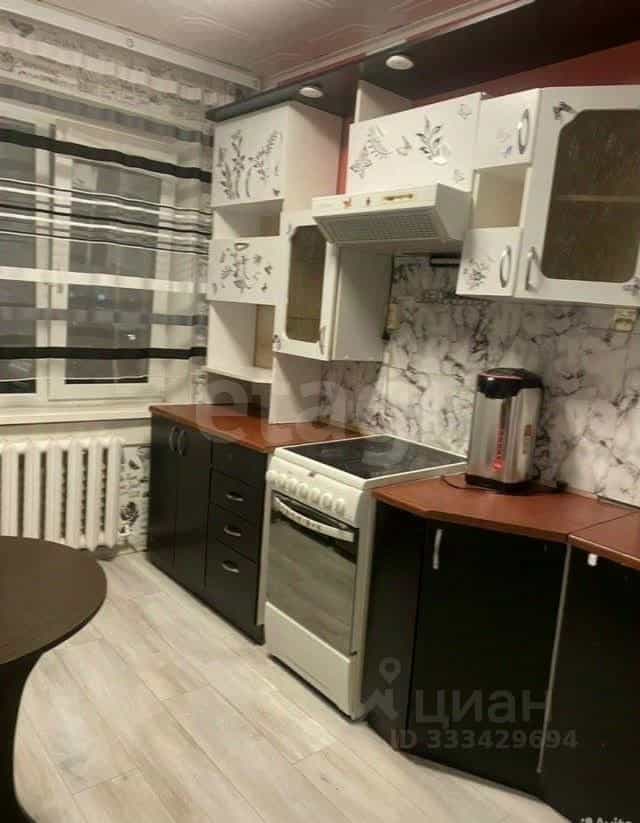 Россия, Тюменская область, Тобольск, 6-й микрорайон, 37, фото 4