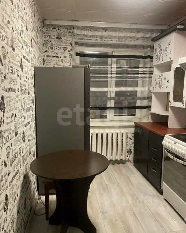 Россия, Тюменская область, Тобольск, 6-й микрорайон, 37, фото 5