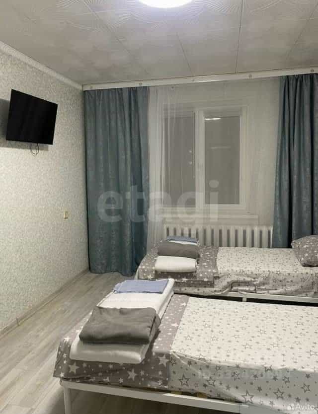 Россия, Тюменская область, Тобольск, 6-й микрорайон, 37, фото 8