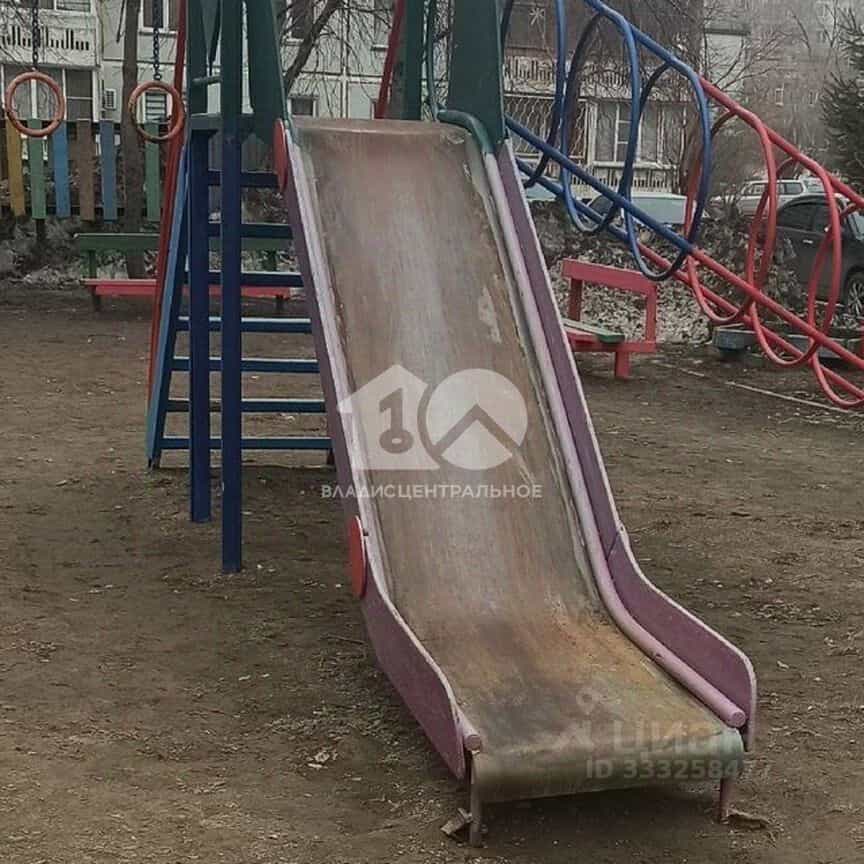 Россия, Новосибирск, микрорайон Снегири, Рассветная улица, 8, фото 5