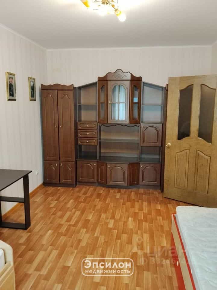 Россия, Курск, проспект Вячеслава Клыкова, 58, фото 2