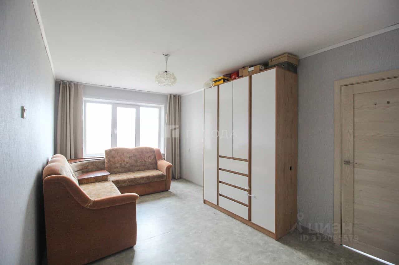 Россия, Алтайский край, Барнаул, улица Шумакова, 44, фото 3