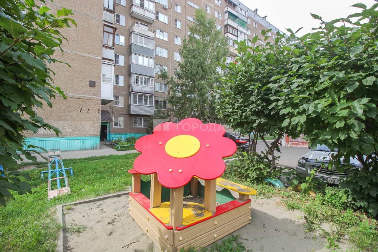 Россия, Алтайский край, Барнаул, улица Шумакова, 44, фото 26