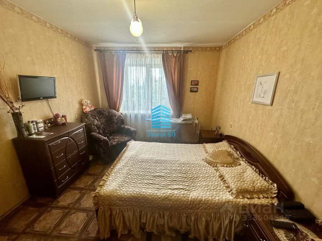 Россия, Псковская область, Великие Луки, улица Заслонова, 33, фото 10