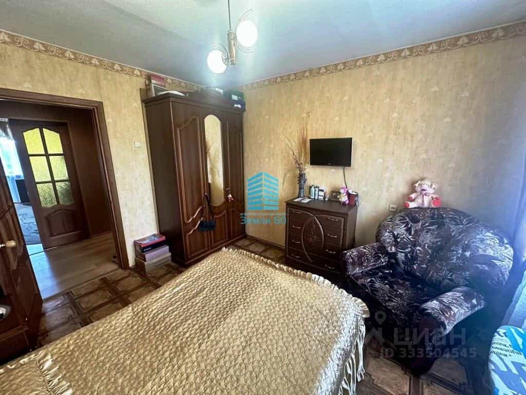 Россия, Псковская область, Великие Луки, улица Заслонова, 33, фото 11