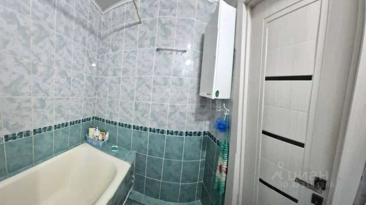 Россия, Курган, жилой район Заозёрный, 2-й микрорайон, 1, фото 9