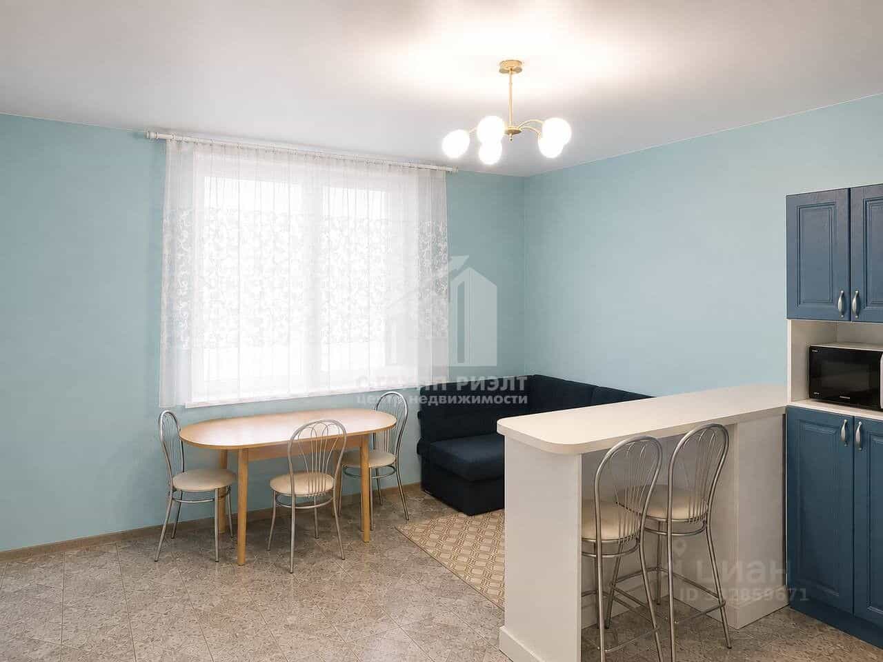 Россия, Калининград, Юбилейная улица, 10, фото 2