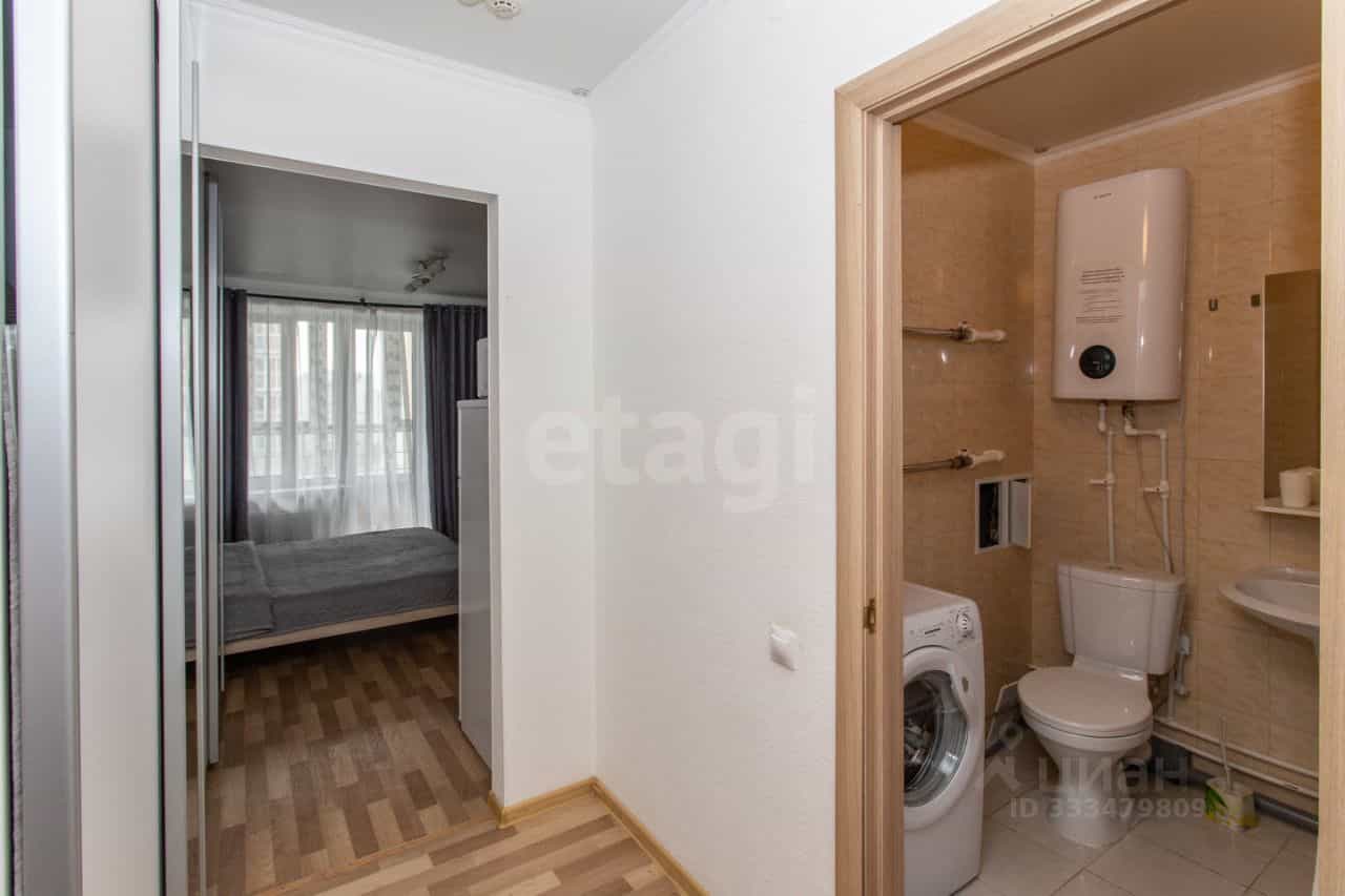 Россия, Тюменская область, Тобольск, 15-й микрорайон, 35, фото 3