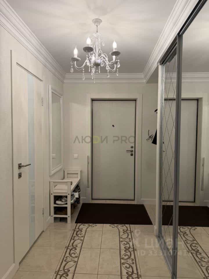 Россия, Республика Татарстан (Татарстан), Набережные Челны, улица Абдуллы Алиша, 27, фото 15
