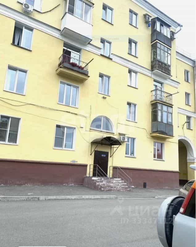 Россия, Кемеровская область — Кузбасс, Новокузнецк, улица Чекалина, 14