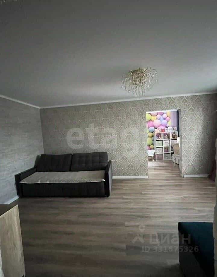 Россия, Курск, улица Крюкова, 10