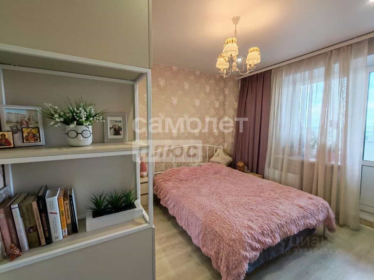 Россия, Иваново, микрорайон Рождественский, 8
