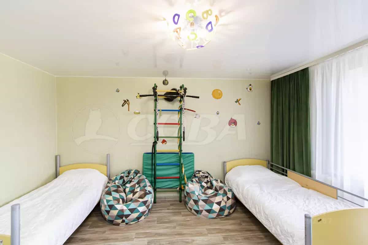 Россия, Тюмень, улица Елизарова, 8, фото 21
