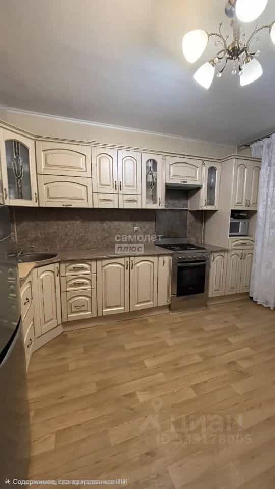 Россия, Республика Татарстан (Татарстан), Казань, улица Салиха Батыева, 1, фото 5