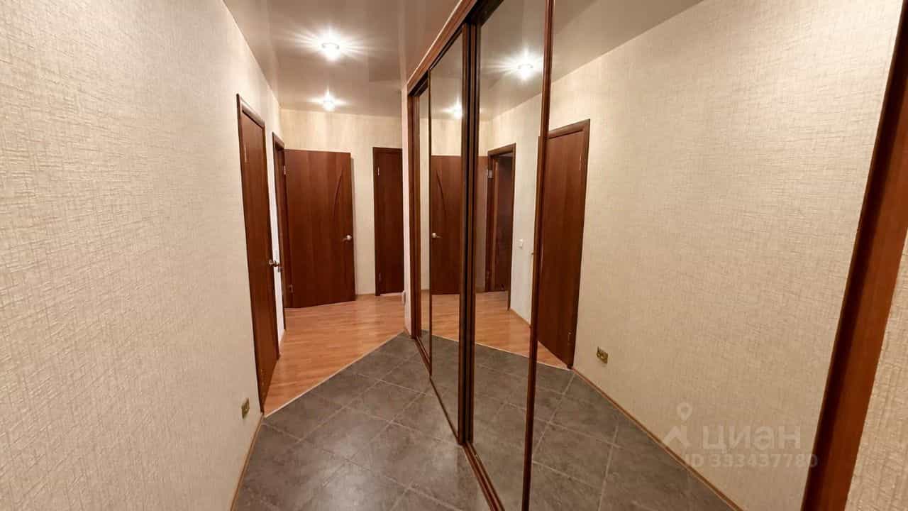 Россия, Республика Татарстан (Татарстан), Казань, улица Симонова, 15, фото 7
