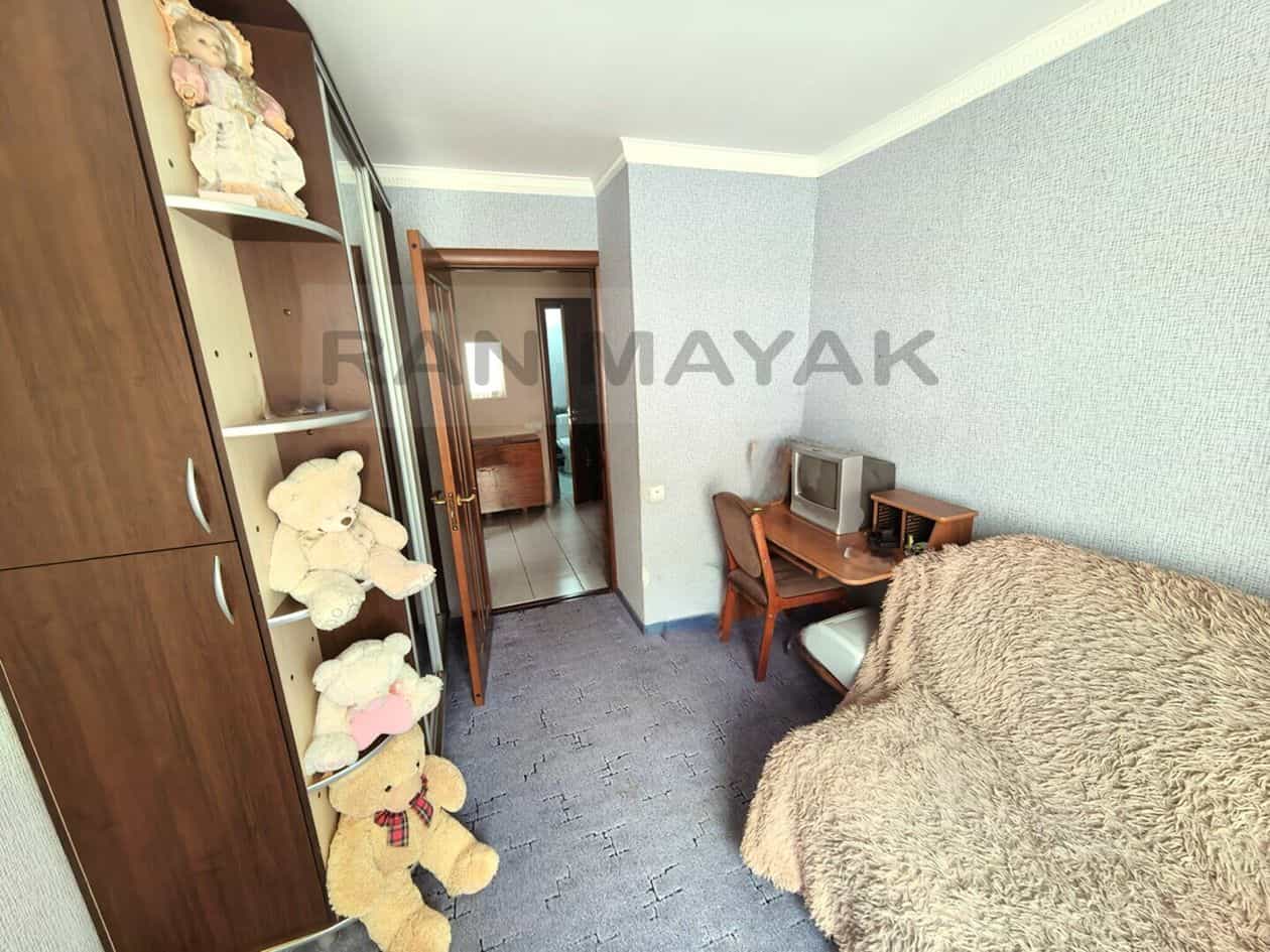 Россия, Республика Адыгея (Адыгея), Майкоп, улица Димитрова, 10, фото 5