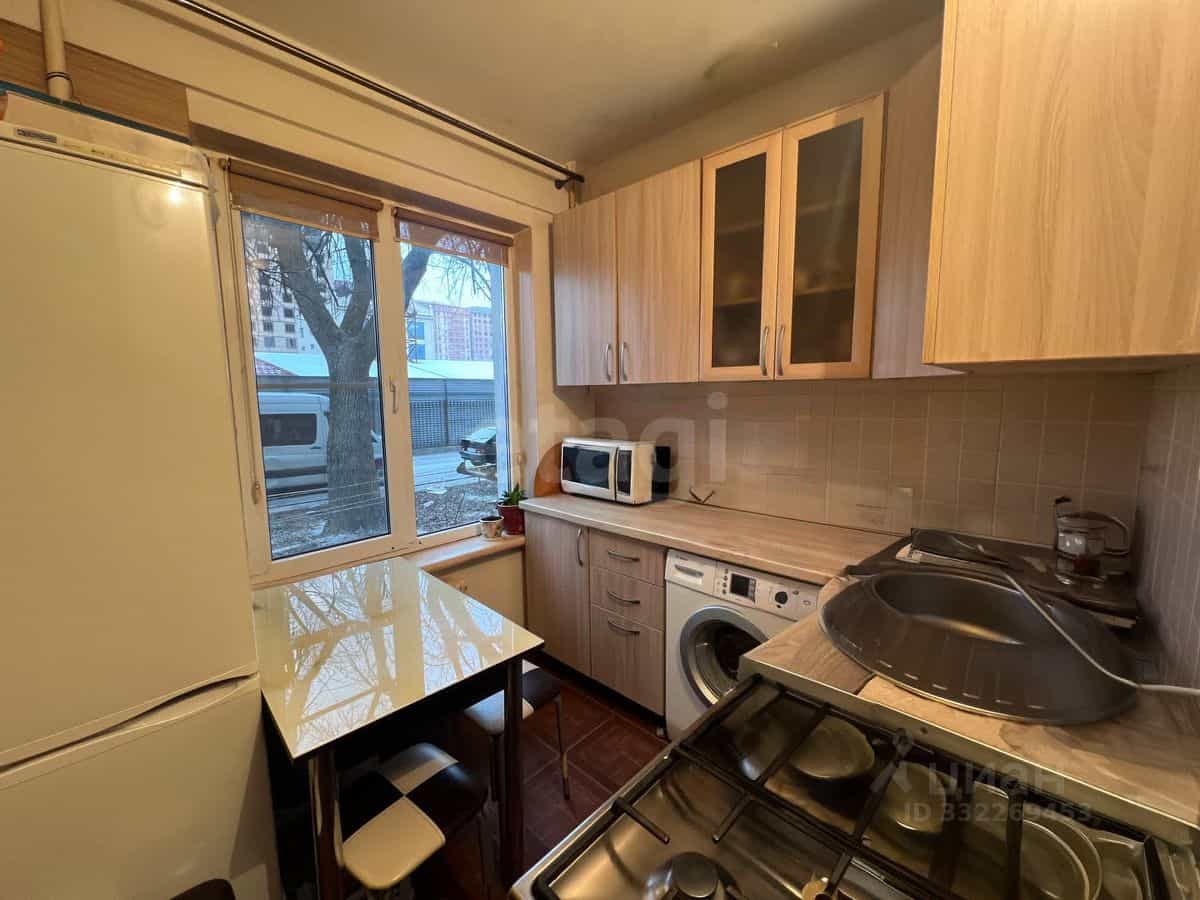 Россия, Республика Дагестан, Махачкала, улица Ирчи Казака, 32, фото 7