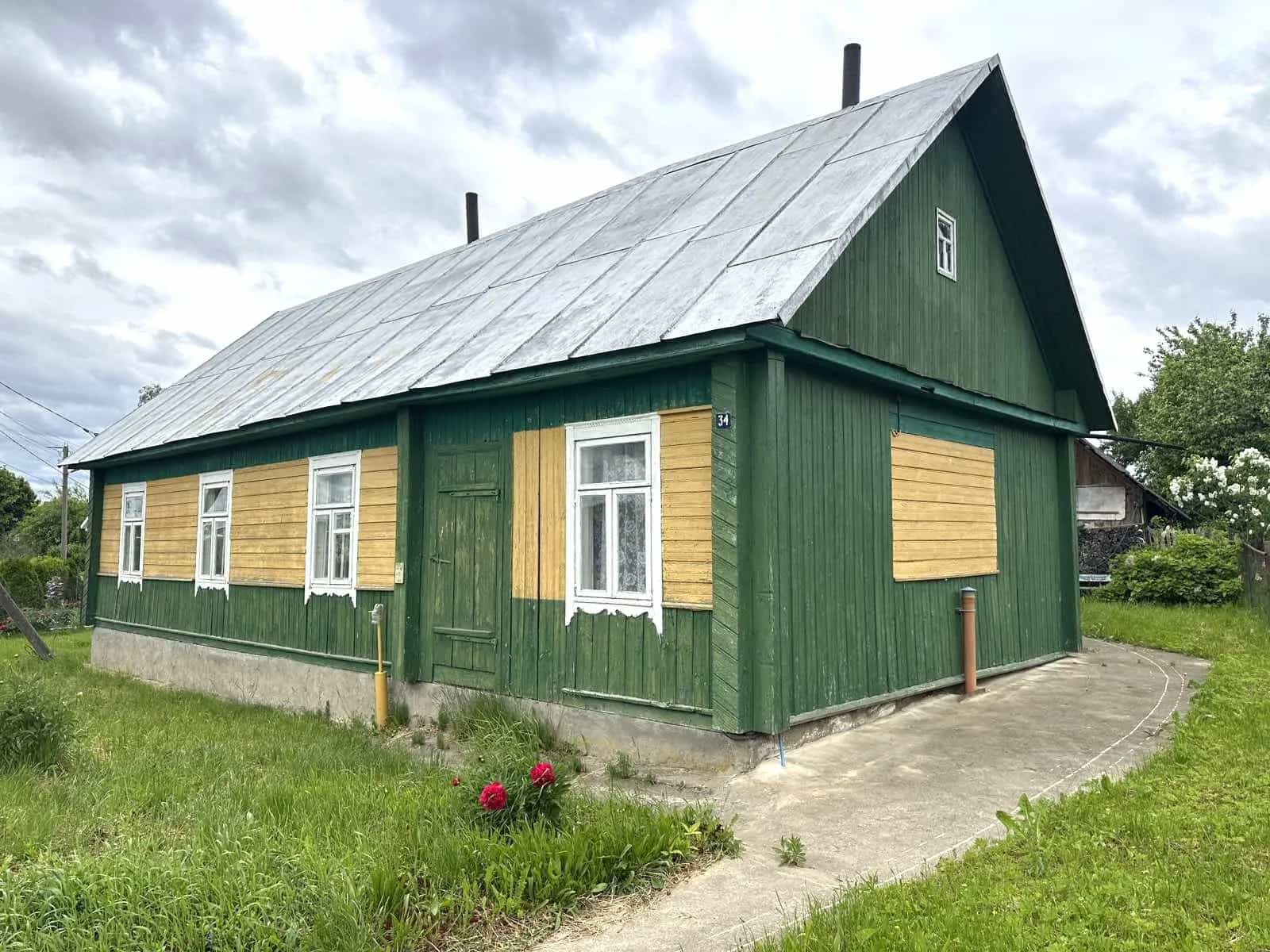 Беларусь, Минская область, Воложин, Песочная улица, 32