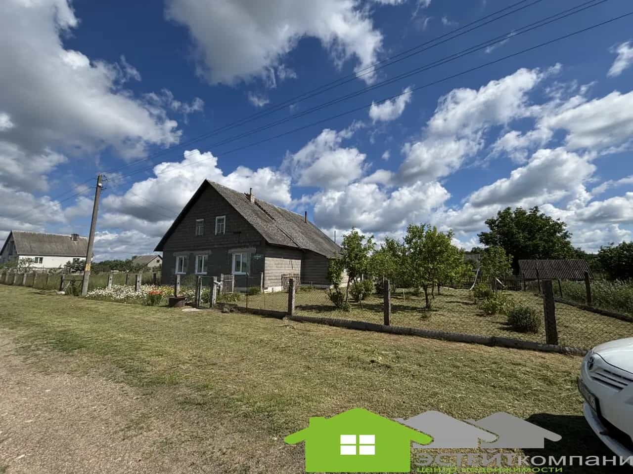 Беларусь, Гродненская область, Дятловский район, агрогородок Дворец, Заречный переулок, 15