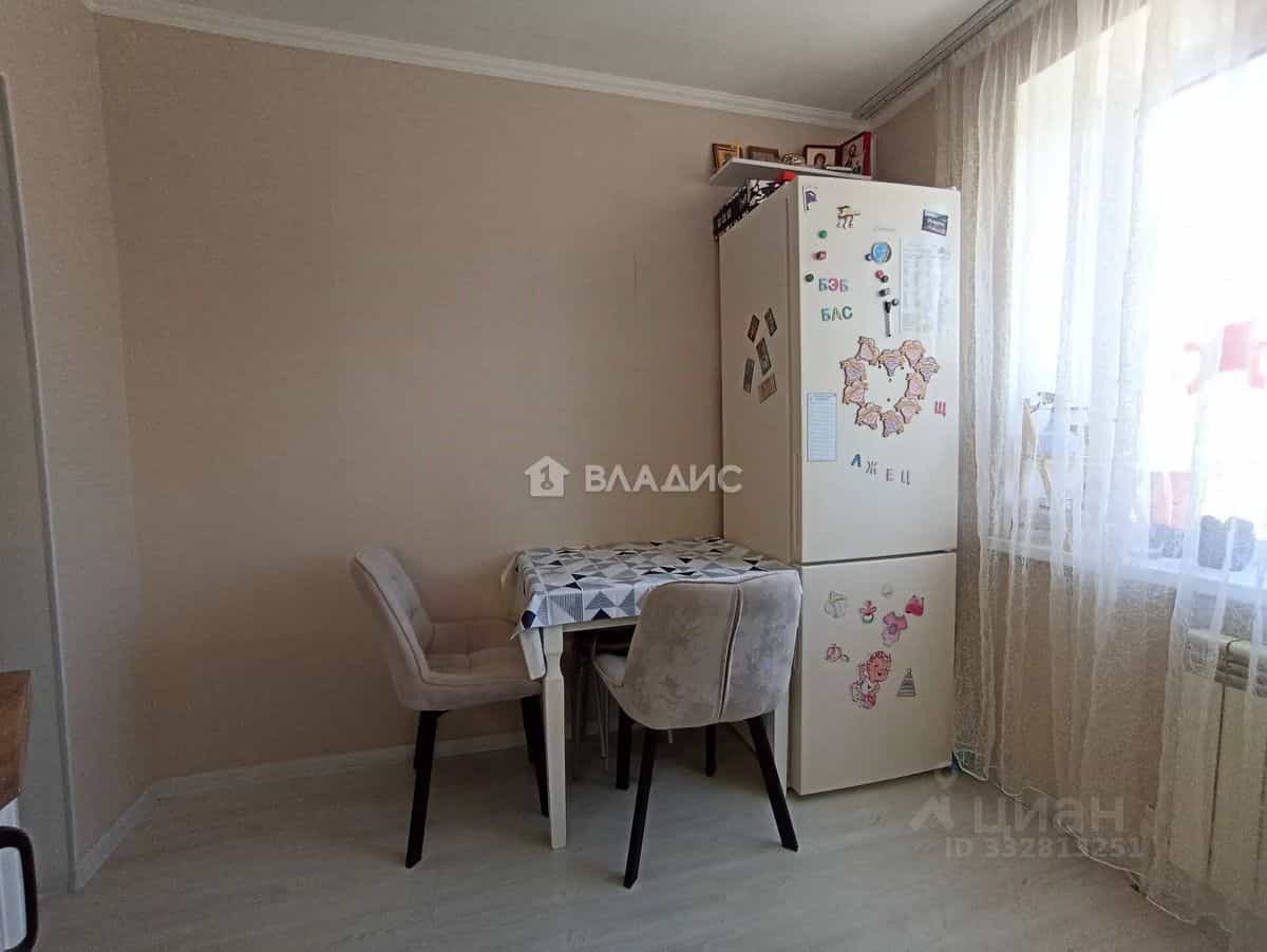 Россия, Калуга, улица Георгия Амелина, 9, фото 10