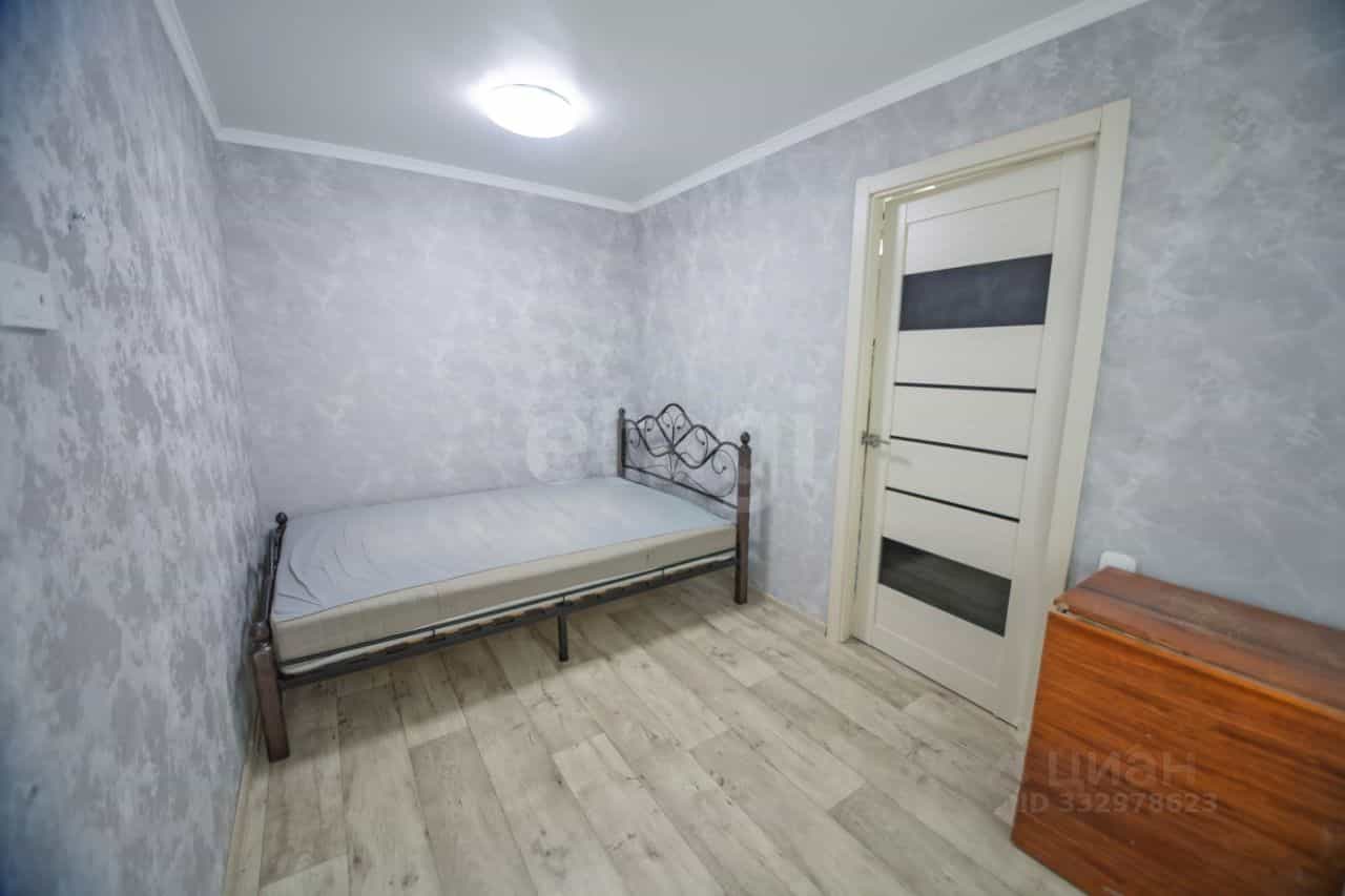Россия, Республика Татарстан (Татарстан), Альметьевск, улица Шевченко, 64, фото 12