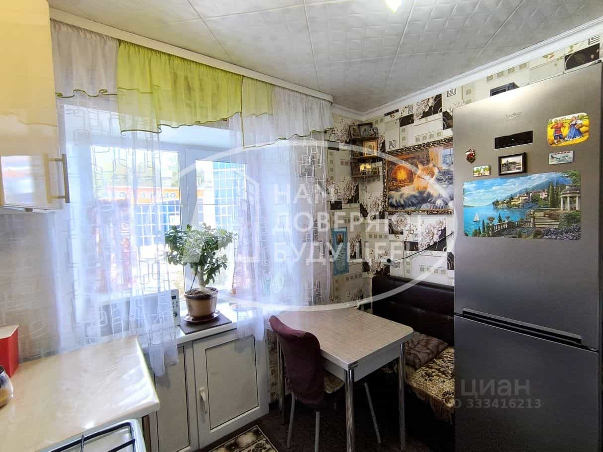 Россия, Пермский край, Краснокамск, проспект Маяковского, 6