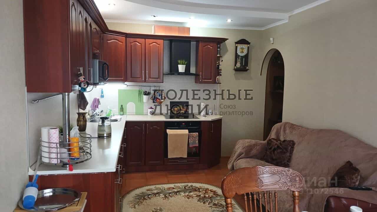 Россия, Курган, улица Бурова-Петрова, 98Г, фото 7
