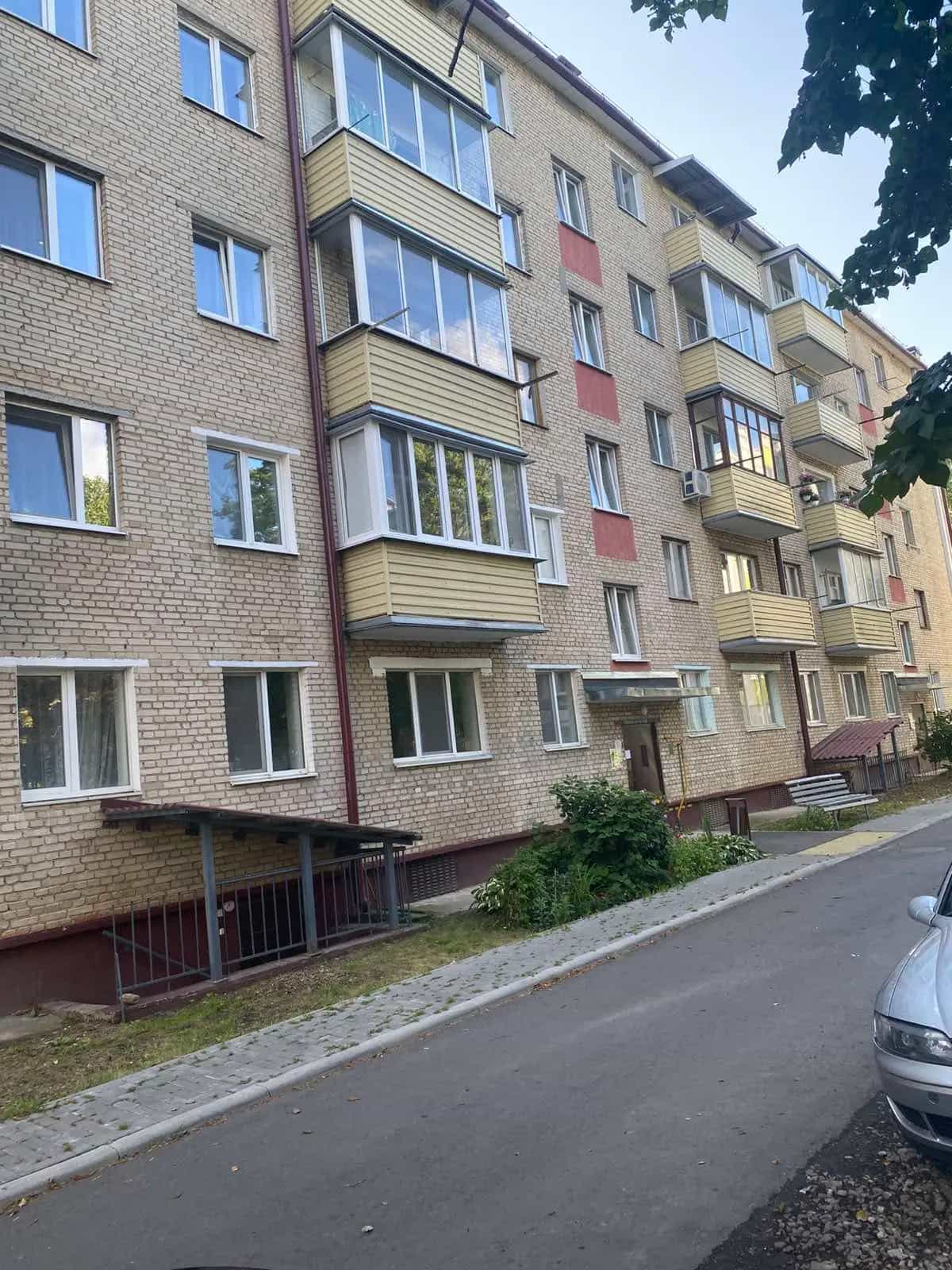 Беларусь, Брестская область, Барановичи, улица Кирова, 60, фото 2