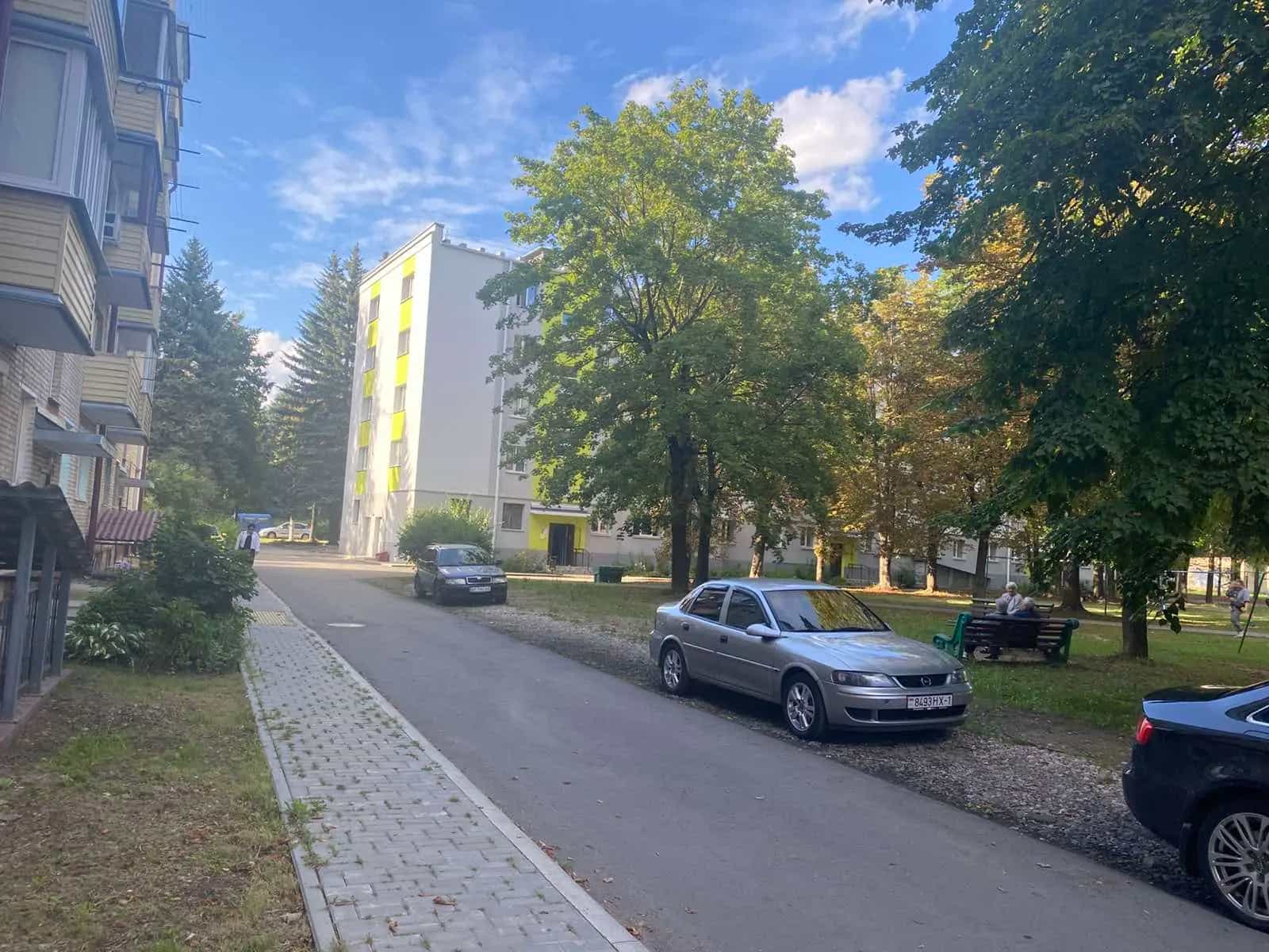 Беларусь, Брестская область, Барановичи, улица Кирова, 60, фото 3