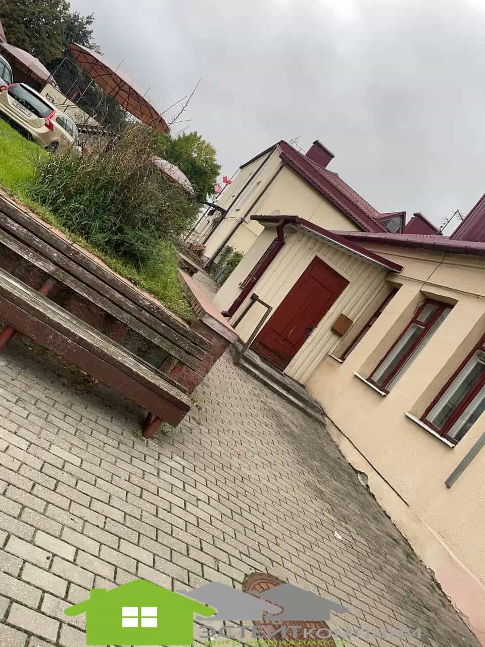 Беларусь, Гродненская область, Слоним, улица Васи Крайнего, 10, фото 2