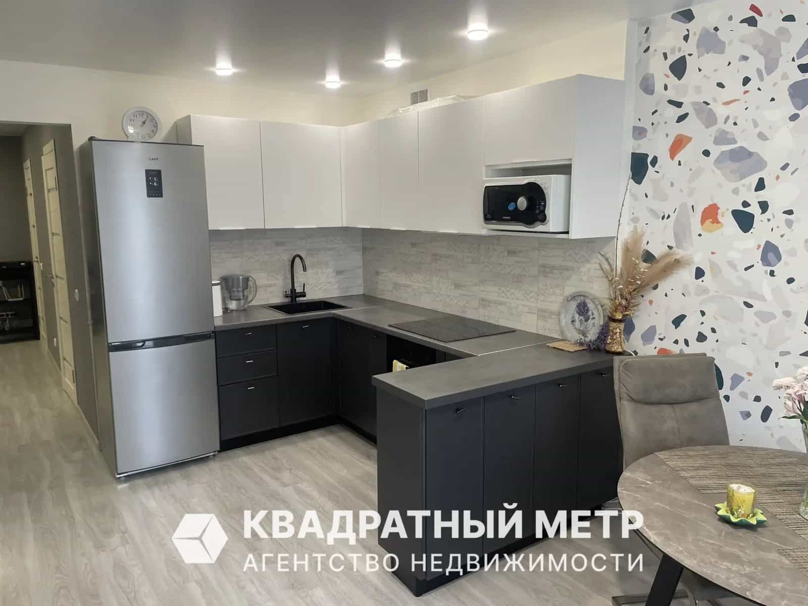 Беларусь, Минск, улица Максима Богдановича, 132