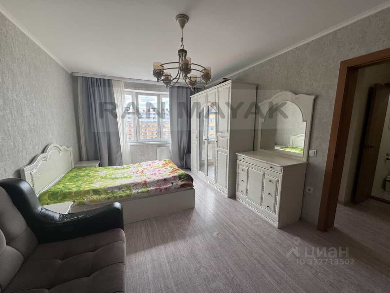 Россия, Республика Адыгея (Адыгея), Майкоп, улица Н.И. Остапенко, 35, фото 3