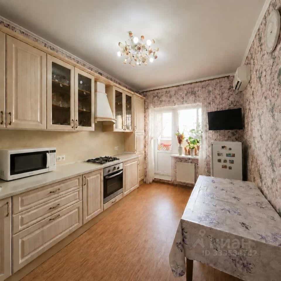 Россия, Саратовская область, Энгельс, Полтавская улица, 11/2, фото 2