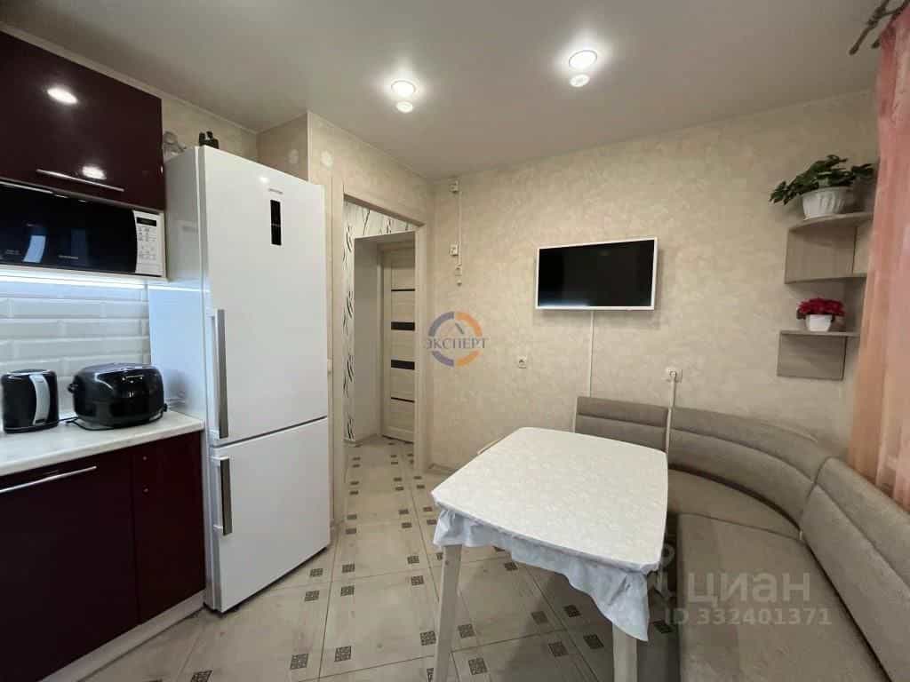 Россия, Великий Новгород, Завокзальный район, улица Космонавтов, 38, фото 9