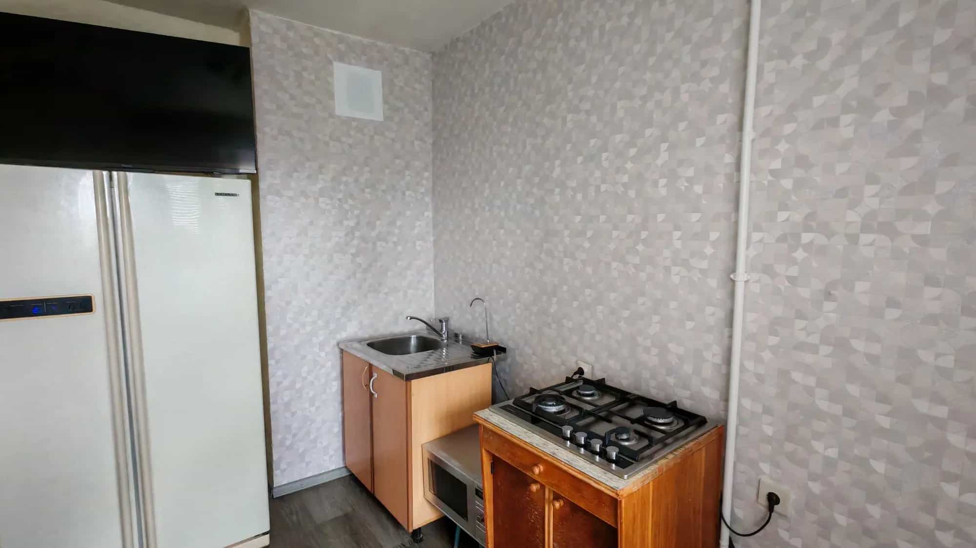 Беларусь, Витебская область, Новополоцк, Молодёжная улица, 180, фото 6