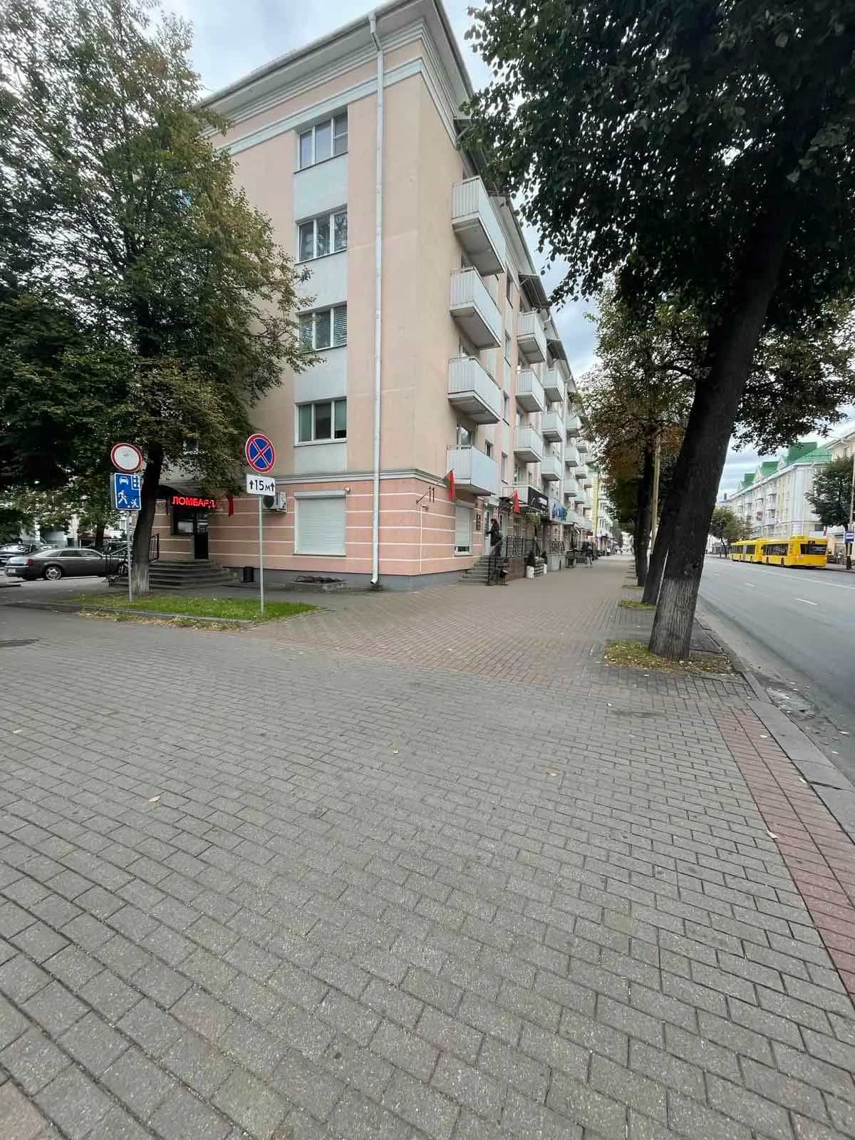 Беларусь, Брестская область, Барановичи, улица Ленина, 11, фото 4