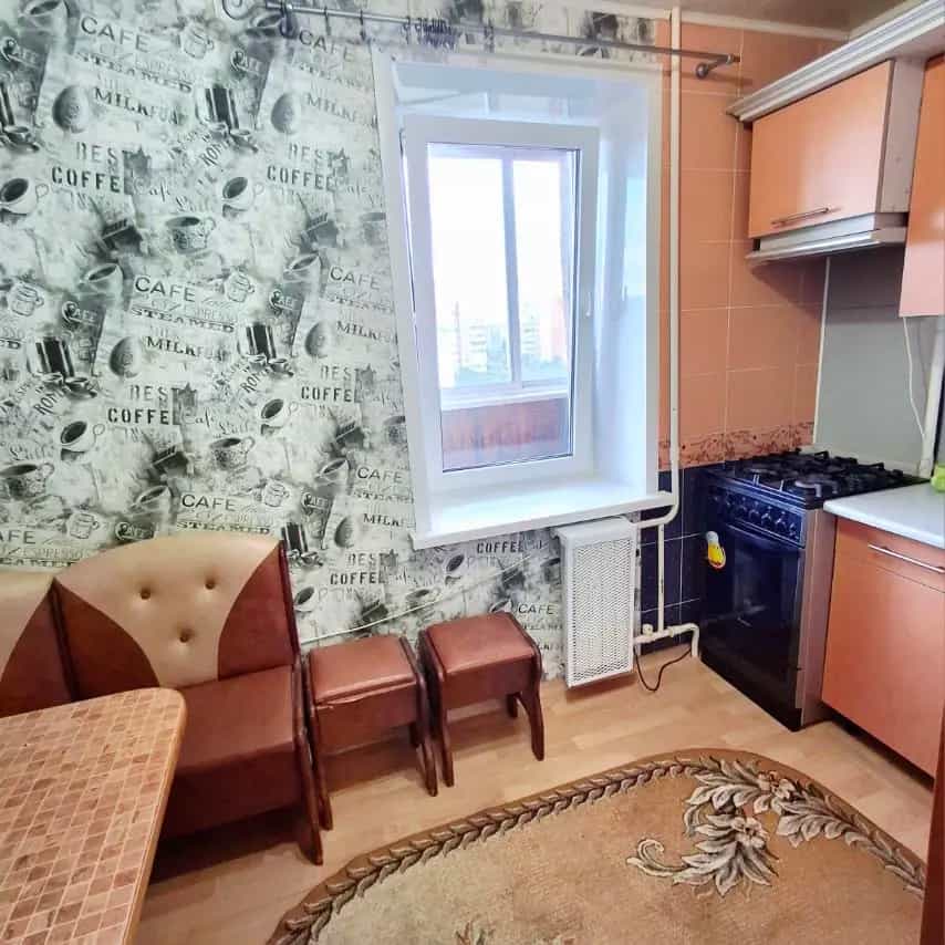 Беларусь, Минская область, Солигорск, бульвар Шахтёров, 18, фото 5
