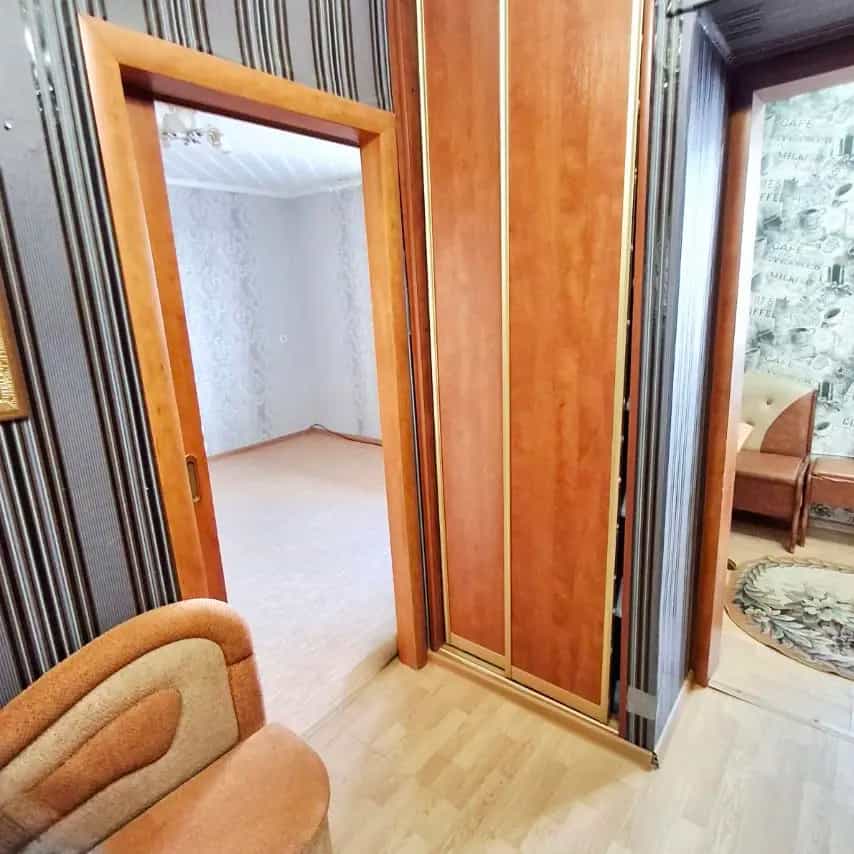 Беларусь, Минская область, Солигорск, бульвар Шахтёров, 18, фото 8