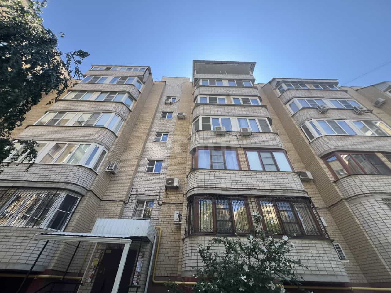 Россия, Астрахань, улица Ахшарумова, 3, фото 40