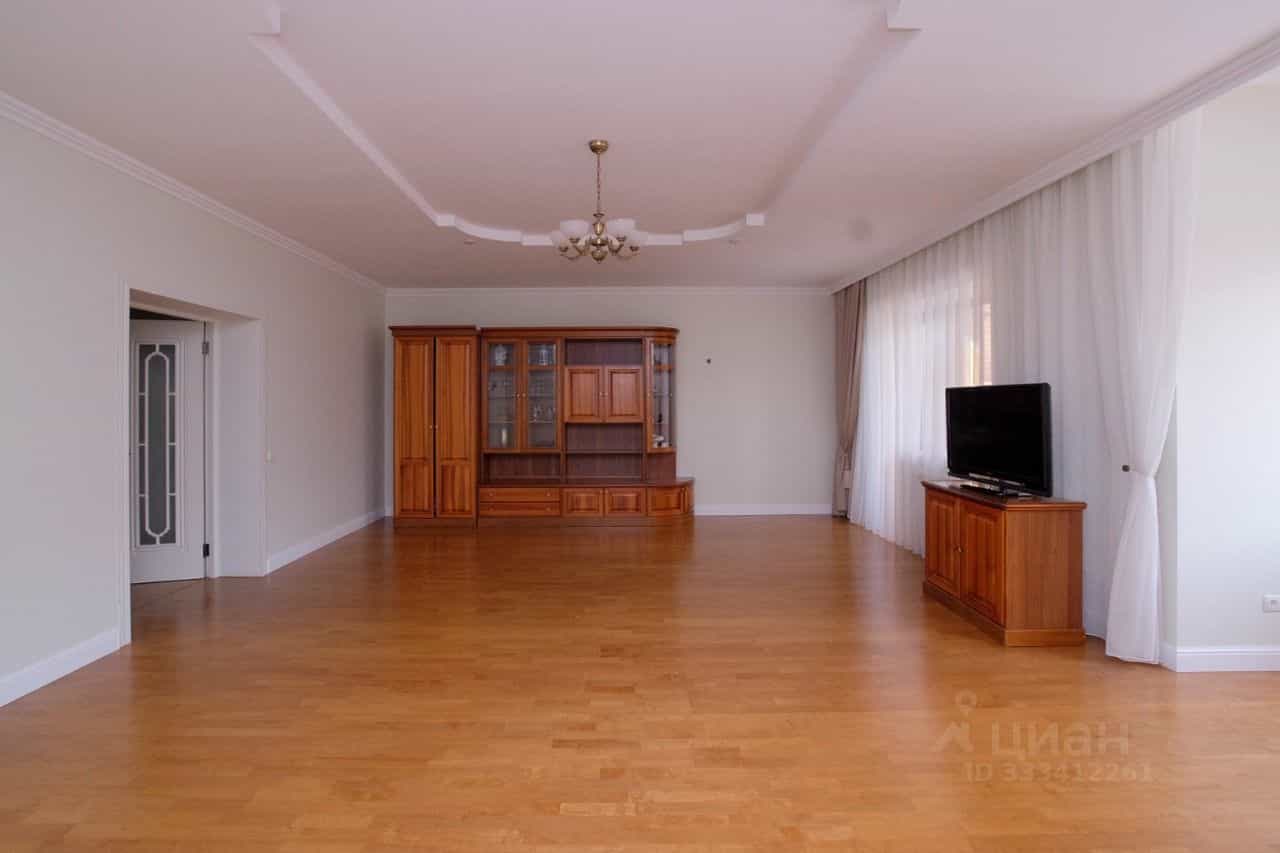 Россия, Красноярск, улица Робеспьера, 20А, фото 10