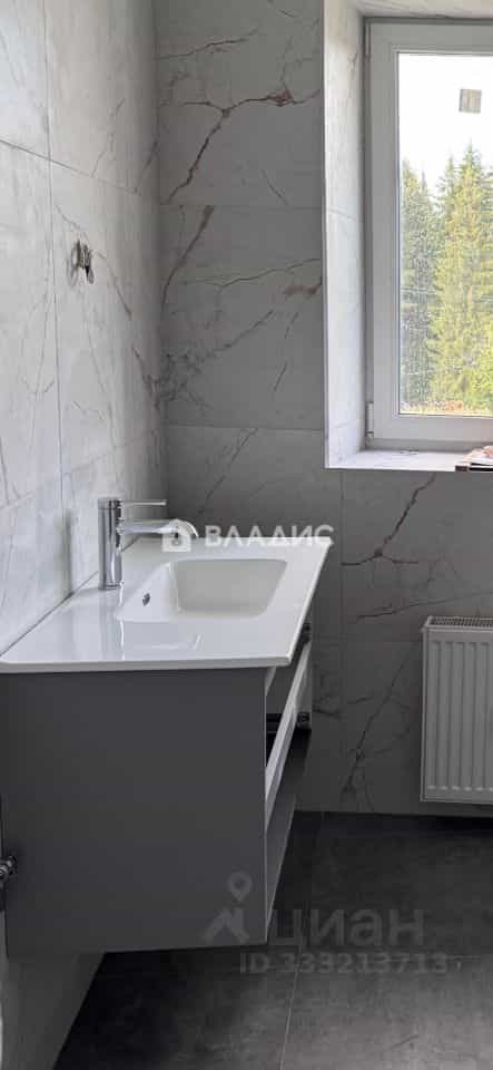 Россия, Республика Коми, Сыктывкар, Петрозаводская улица, 45, фото 9