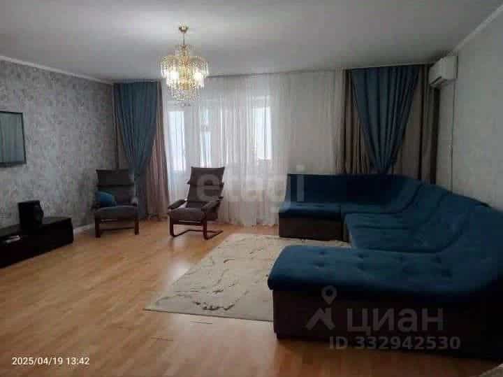 Россия, Астрахань, Васильковая улица, 21к1, фото 3