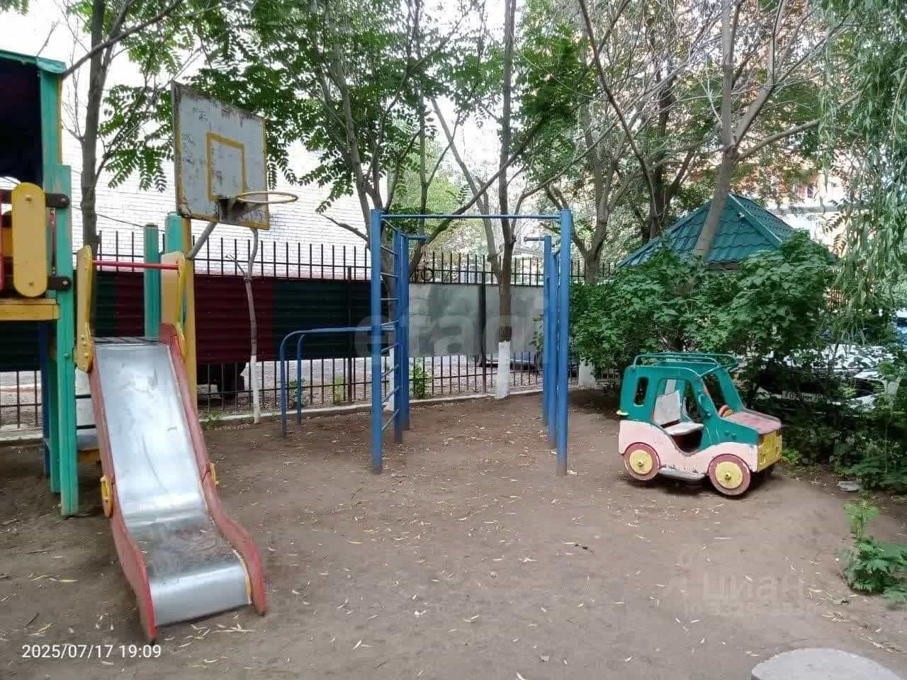 Россия, Астрахань, Васильковая улица, 21к1, фото 30