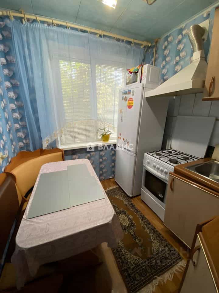 Россия, Оренбургская область, Орск, микрорайон Новый город, Красная улица, 18, фото 6