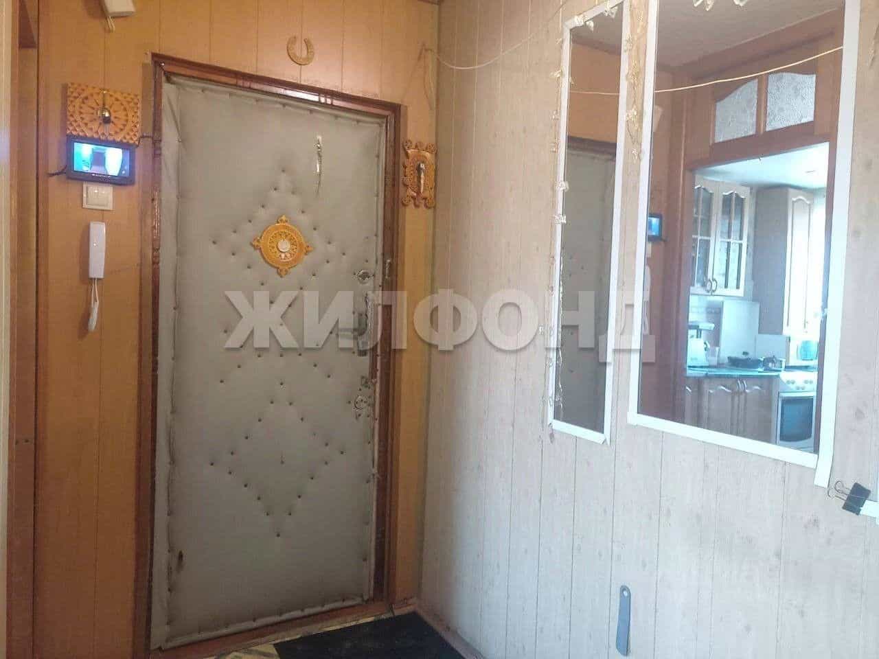 Россия, Новосибирск, микрорайон Юбилейный, улица Столетова, 32, фото 18